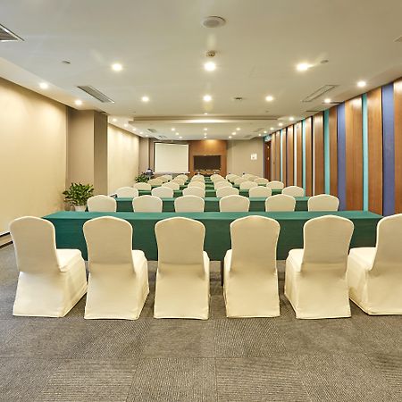 Holiday Inn Express Nanjing Xuanwu Lake By Ihg Eksteriør billede